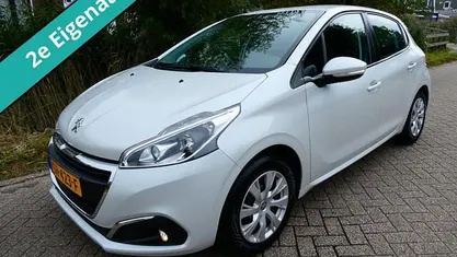 Occasion 2018 Peugeot 208 Hatchback | € 7.345 (Eerlijke prijs)