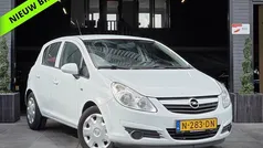 Gebruikt 2009 Opel Corsa Selection Hatchback | € 3.494 (Eerlijke prijs)