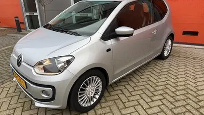 Occasion VW up! S 60 PK (44 kW) 2012 Grijs (metallic) Hatchback