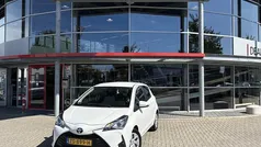 Wit Gebruikt 2019 Toyota Yaris Active Hatchback | € 13.445 (Eerlijke prijs)