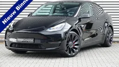 Zwart Gebruikt 2024 Tesla Model Y Performance SUV | € 44.900 (Eerlijke prijs)