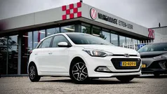 Wit Gebruikt 2018 Hyundai i20 Comfort Hatchback | € 13.485 (Eerlijke prijs)