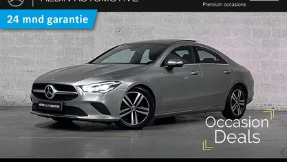 Grijs Gebruikt 2020 Mercedes CLA180 Advanced Sedan | € 32.900 (Eerlijke prijs)
