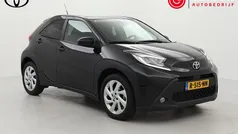 Zwart Gebruikt 2022 Toyota Aygo Hatchback | € 16.499 (Eerlijke prijs)