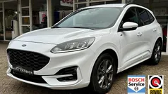 Gebruikt 2023 Ford Kuga ST-Line SUV | € 21.950 (Goede deal)