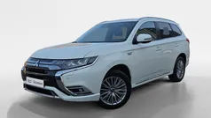 Mitsubishi Outlander P-HEV