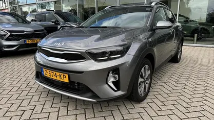 Occasion Kia Stonic 101 PK (74 kW) 2024 Grijs SUV