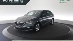 Grijs Gebruikt 2021 Skoda Scala Business Line Hatchback | € 21.950 (Eerlijke prijs)