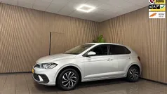Grijs Gebruikt 2022 VW Polo Business Hatchback | € 19.220 (Eerlijke prijs)