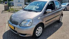 Gebruikt 2004 Toyota Yaris Sol Hatchback | € 3.499 (Eerlijke prijs)