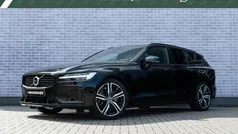 Zwart Gebruikt 2022 Volvo V60 Plus Stationwagen | € 40.899 (Eerlijke prijs)