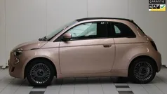 Gebruikt 2022 Fiat 500C Icon Cabriolet | € 21.750 (Eerlijke prijs)
