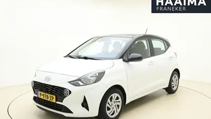 Wit Occasion 2022 Hyundai i10 Comfort Hatchback | € 13.945 (Eerlijke prijs)