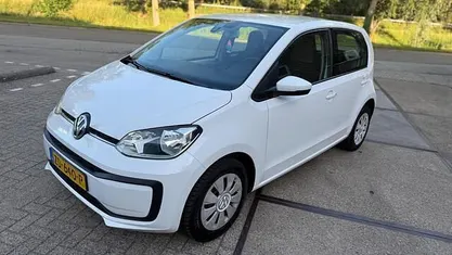 Gebruikt 2019 VW up! Move Hatchback | € 5.750 (Eerlijke prijs)