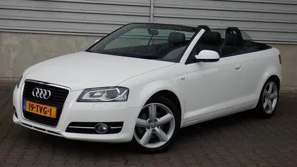 Wit (metallic) Gebruikt 2012 Audi A3 Cabriolet S-Line Cabriolet | € 12.940 (Eerlijke prijs)