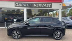 Zwart Gebruikt 2023 Peugeot 208 Allure Hatchback | € 17.450 (Goede deal)