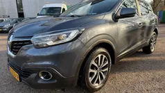 Grijs Gebruikt 2017 Renault Kadjar LIMITED SUV | € 14.450 (Eerlijke prijs)