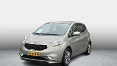 Licht grijs Gebruikt 2016 Kia Venga Hatchback | € 12.375 (Eerlijke prijs)