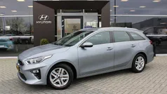 Grijs Gebruikt 2020 Kia Ceed Hatchback | € 17.895 (Eerlijke prijs)
