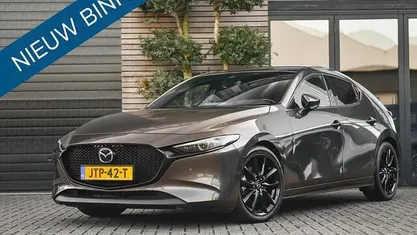 Occasion 2019 Mazda 3 Luxury Hatchback | € 20.750 (Eerlijke prijs)
