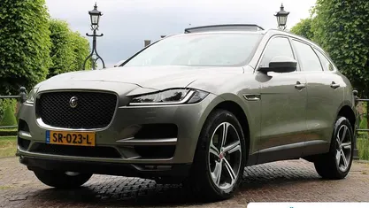 Occasion Jaguar F-Pace Portfolio 301 PK (221 kW) 2018 Grijs SUV