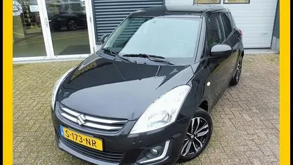 Gebruikt 2017 Suzuki Swift X-TRA Hatchback | € 8.949 (Eerlijke prijs)