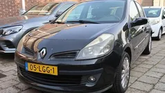 Zwart Gebruikt 2007 Renault Clio II Collection Hatchback | € 2.450 (Eerlijke prijs)