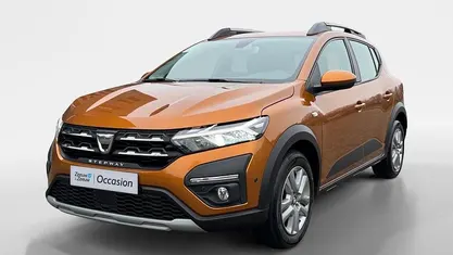 Oranje Occasion 2021 Dacia Sandero Comfort Hatchback | € 14.935 (Eerlijke prijs)