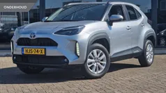 Grijs Gebruikt 2024 Toyota Yaris Cross Active SUV | € 28.499 (Eerlijke prijs)