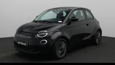 Gebruikt 2022 Fiat 500e Icon Hatchback | € 18.900 (Eerlijke prijs)
