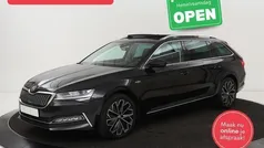 Gebruikt 2022 Skoda Superb LAURIN & KLEMENT Stationwagen | € 25.900 (Eerlijke prijs)