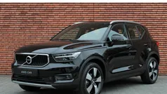 Zwart Gebruikt 2020 Volvo XC40 Momentum SUV | € 33.950 (Eerlijke prijs)