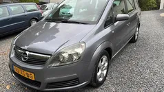 Grijs Gebruikt 2007 Opel Zafira Enjoy MPV | € 1.999 (Eerlijke prijs)