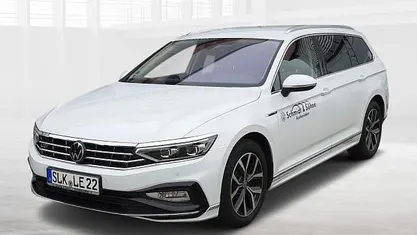 Occasion 2024 VW Passat Elegance Stationwagen | € 48.365 (Eerlijke prijs)