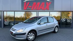 Grijs (metallic) Gebruikt 2003 Peugeot 307 Hatchback | € 1.650 (Eerlijke prijs)