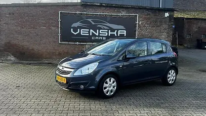 Blauw Gebruikt 2008 Opel Corsa Hatchback | € 2.699 (Eerlijke prijs)