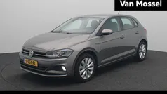 Grijs Gebruikt 2021 VW Polo Highline Hatchback | € 17.740 (Goede deal)