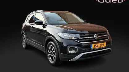 Zwart Occasion 2022 VW T-Cross Life SUV | € 24.950 (Eerlijke prijs)