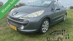 Grijs, metallic lak Gebruikt 2009 Peugeot 207 CC Cabriolet | € 3.599 (Goede deal)