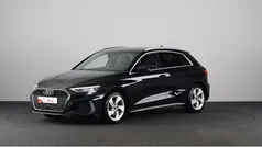 Zwart (metallic) Gebruikt 2022 Audi A3 Sportback Hatchback | € 24.849 (Eerlijke prijs)