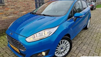 Occasion Ford Fiesta 101 PK (74 kW) 2014 Blauw Hatchback