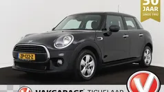 Zwart Gebruikt 2019 Mini Cooper Business Hatchback | € 12.899 (Goede deal)