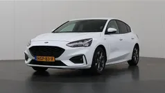 Wit Gebruikt 2021 Ford Focus Business Edition Hatchback | € 19.830 (Eerlijke prijs)
