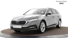 Grijs Gebruikt 2023 Skoda Octavia Business Line Stationwagen | € 22.340 (Eerlijke prijs)