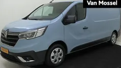 Cumulusblauw rqu Gebruikt 2022 Renault Trafic Van | € 18.925 (Eerlijke prijs)