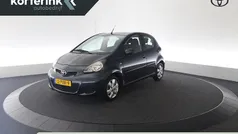 Groen Gebruikt 2011 Toyota Aygo Hatchback | € 5.890 (Eerlijke prijs)