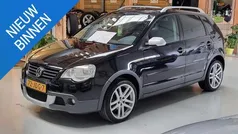 Zwart, metallic lak Gebruikt 2009 VW Polo Cross Hatchback | € 4.999 (Eerlijke prijs)