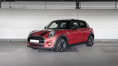 Gebruikt 2020 Mini Cooper Hatchback | € 24.500 (Eerlijke prijs)