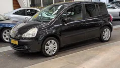 Zwart Gebruikt 2008 Renault Modus Dynamique MPV | € 3.944 (Eerlijke prijs)