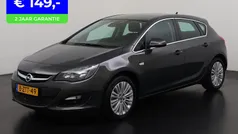 Asteroid / phantom grey (gwh) Gebruikt 2015 Opel Astra Business Hatchback | € 11.895 (Eerlijke prijs)